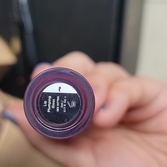 New bundle of 3- lip kit - Picture 2 of 4